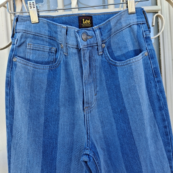 Lee Hits Of Blue Striped Flare High Rise Jeans  Women Size 26 - Picture 5 of 16